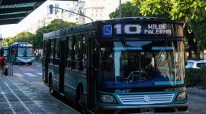 Lee más sobre el artículo Transporte: A partir de Septiembre, los colectivos porteños contarán con un sistema predictivo de arribos