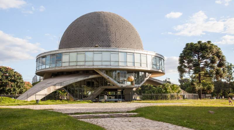 Día del Niño: Más de 20 organizaciones de padres y abuelos convocan a un encuentro en el Planetario de Buenos Aires