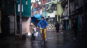 Lee más sobre el artículo Covid: El diputado porteño, Javier Andrade, brindó detalles sobre la situación sanitaria en los barrios humildes