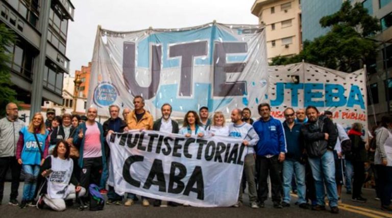 Lee más sobre el artículo Clases Presenciales: Fuerte rechazo de la UTE en el territorio porteño