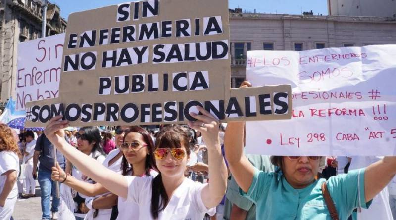 Enfermeros de la Ciudad anunciaron un paro por despidos