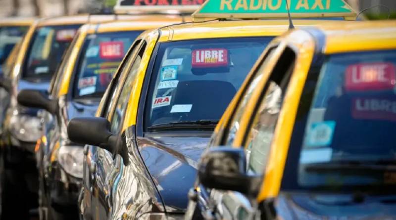 En este momento estás viendo El Gobierno de la Ciudad autorizó el aumento del Taxi