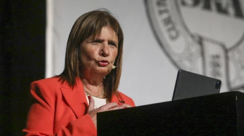 En este momento estás viendo La precandidata presidencial Bullrich dijo: “Hay que ir a una reforma laboral”