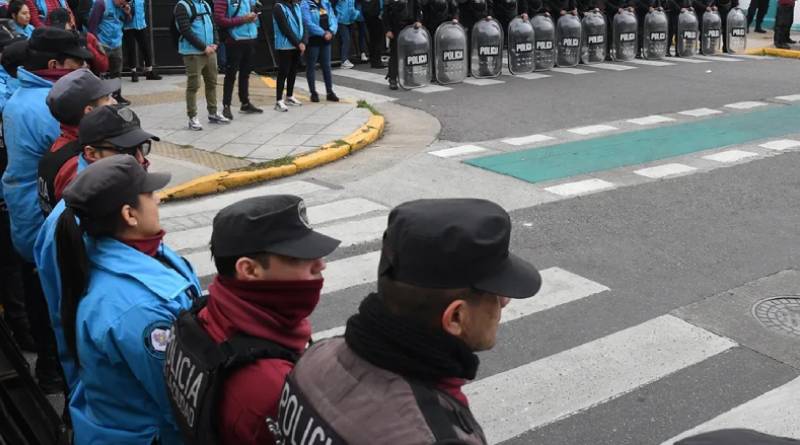 En este momento estás viendo La Justicia ordenó el desalojo de 350 familias en parque Patricios