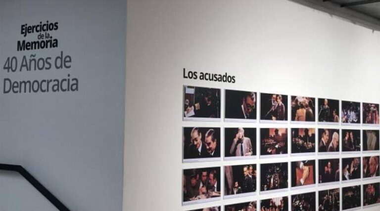 Lee más sobre el artículo El Centro Cultural Rojas recupera «Ejercicios de la memoria»