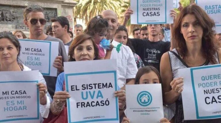 Lee más sobre el artículo El Colectivo Nacional de Hipotecados UVA solicitan que «los bancos ganen menos»