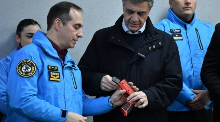 Lee más sobre el artículo Macri resaltó la utilización de las armas de baja letalidad en el distrito porteño